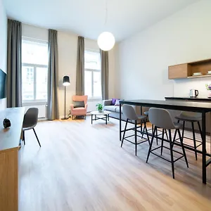 Karl By Zeitraum Hotel apartamentowy